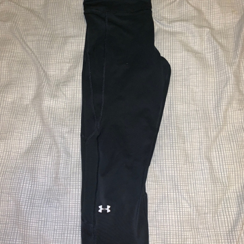 Under Armour Crops